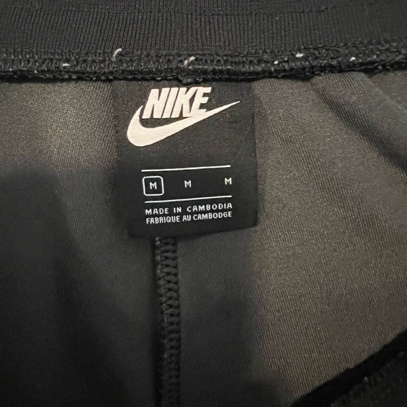 NIKE Velour Women’s Tracksuit Size M - Picture 6 of 6